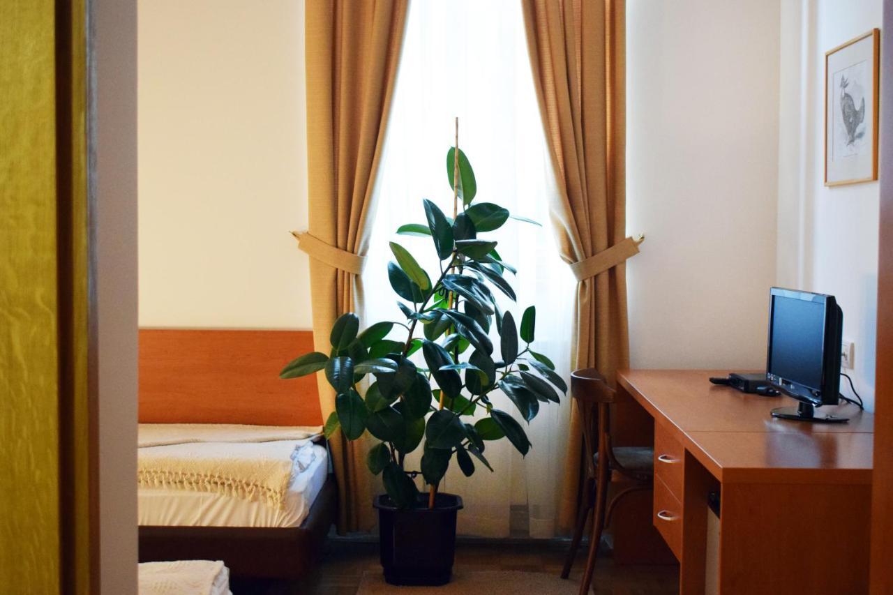 Turija Hunting House酒店 外观 照片